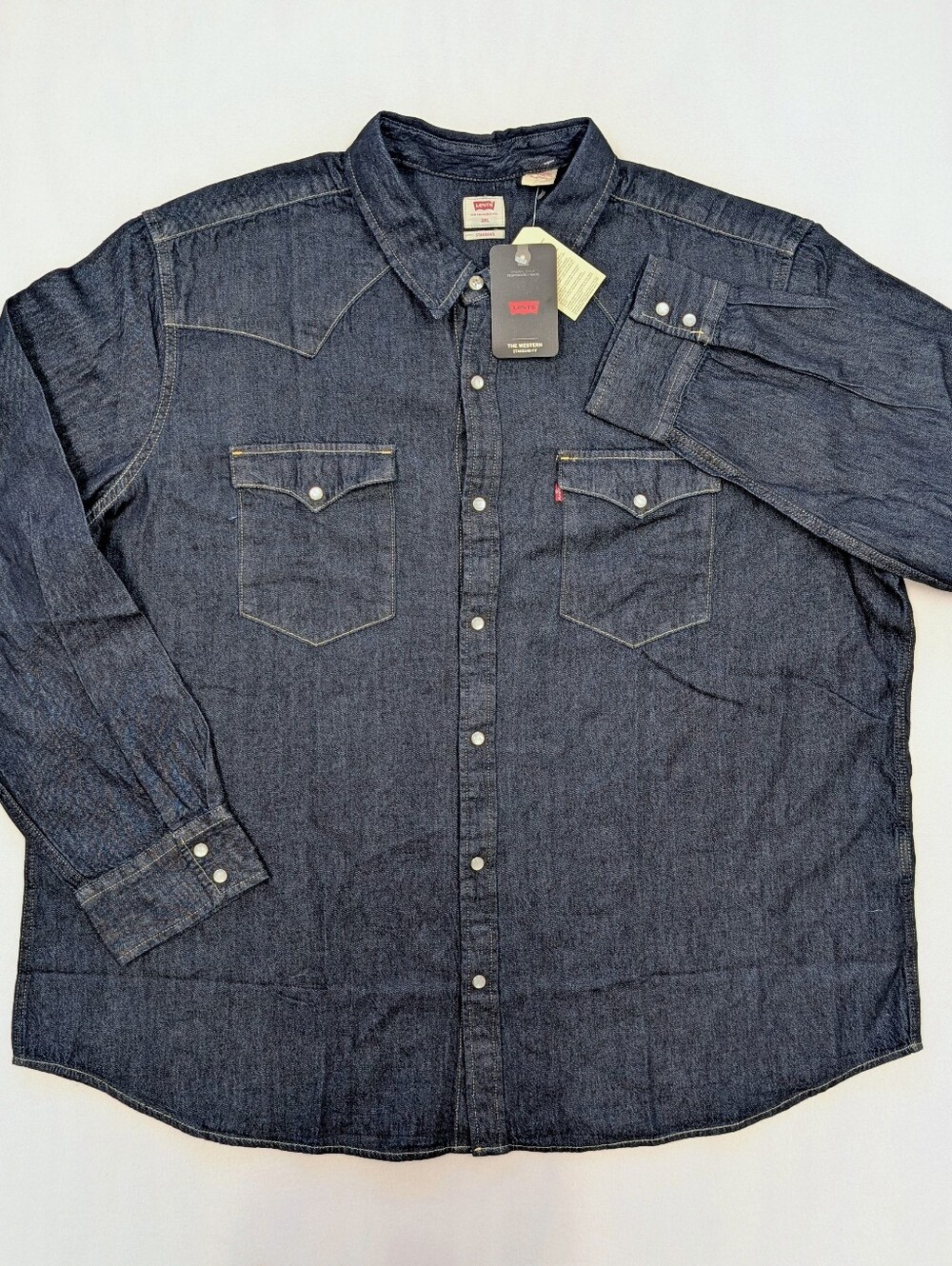 Levi's Classic Western Standard Fit Denim Shirt Dark Wash Snap Front Men’s